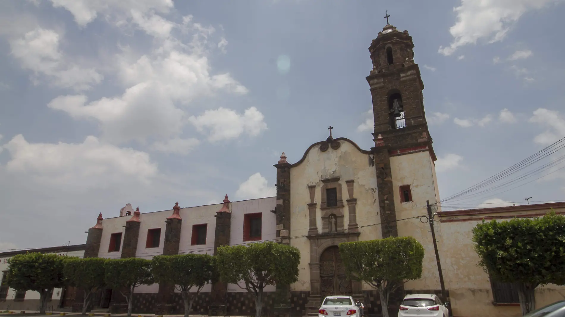 Dos millones de pesos se aplicarán en el templo de Jesusito de la Portería.  Foto César Ortiz.